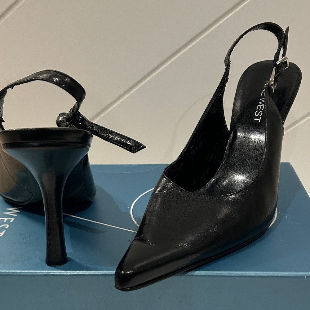 Nine West Glossy Black Pointed Heels